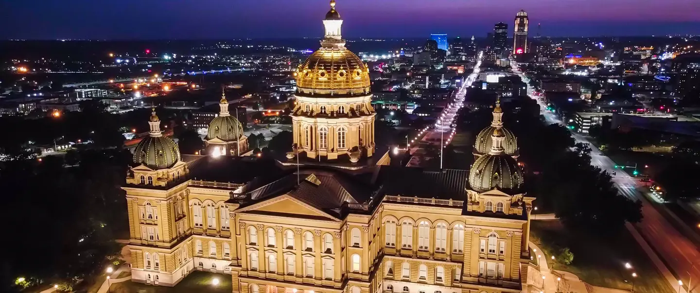 Iowa State Capitol at night